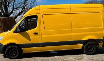 MERCEDES-BENZ 211 KASTENWAGEN voll